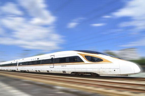 高速鉄道用モーターとサマコバ磁石